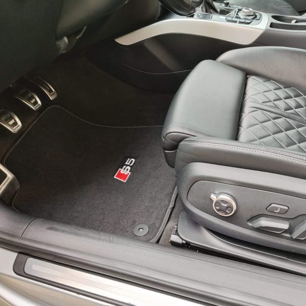 High-Quality Floor Mats. Custom Original Design With Branding. Audi S5