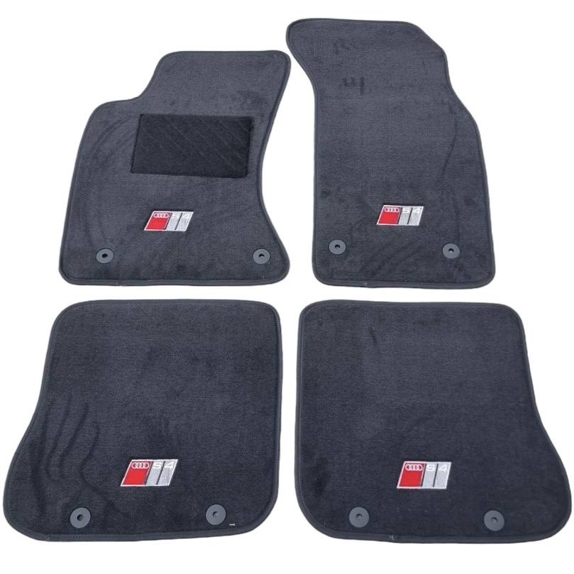 basic Audi A4 B5 car mats